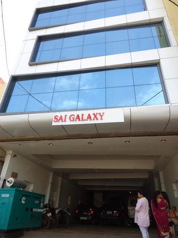 Hotel Sai Galaxy Inn Shirdi Esterno foto